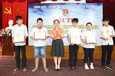 Hội thi Tin học trẻ thành phố năm 2017